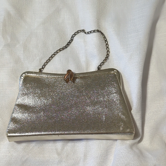 Elegant Silver Clutch Bag - Picture 1 of 1